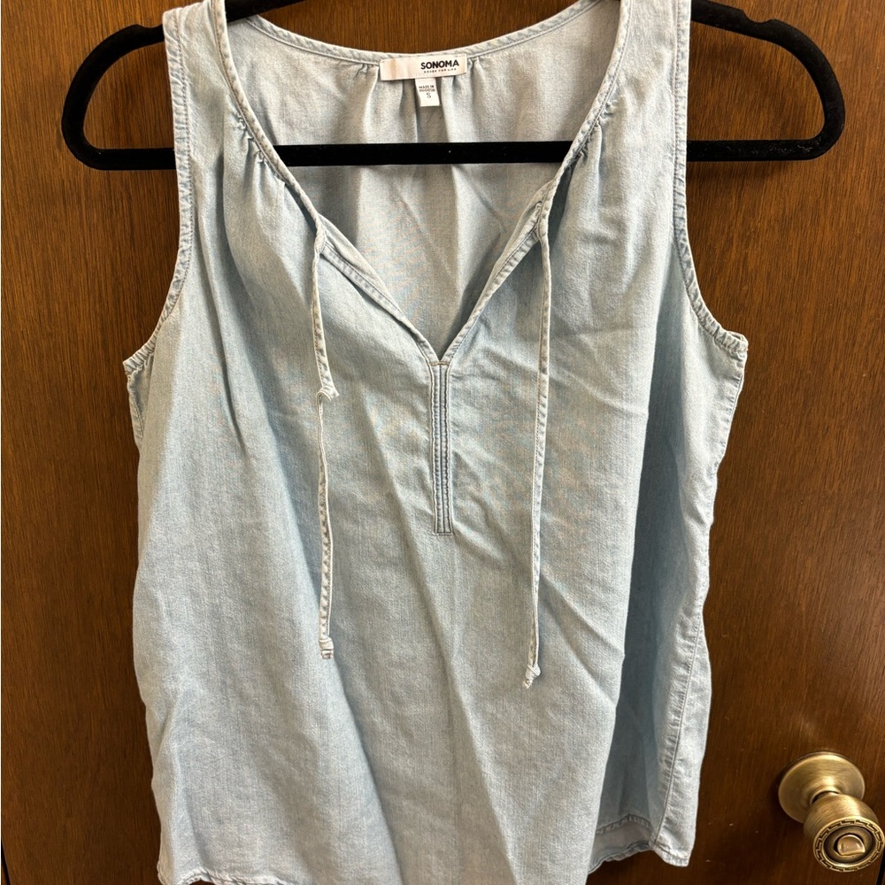Sonoma Women's Light Blue Chambray Tank Top